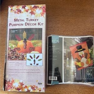 Alpine Festive Metal Turkey Pumpkin Decor Kit - And Flag
